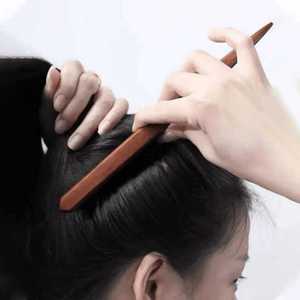 Peigne à dents étroites à trois rangées et queue pointue, grand format, pour usage en salon, en ABS, pour soins capillaires - Product Image 1