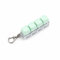 Extracteur de touches de clavier mécanique en plastique, 4 pièces, une rangée, avec éclairage LED, couleurs personnalisables, pendentif porte-clés, cadeau promotionnel