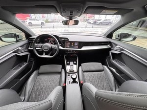 <span class=keywords><strong>Audi</strong></span> <span class=keywords><strong>A3</strong></span> <span class=keywords><strong>Sportback</strong></span> 2023 35TFSI Turbo d'occasion, conduite à gauche, automatique, essence, hayon, sièges en cuir, pneus R17, caméra de recul, pour l'exportation - Product Image 4