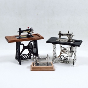 Tỷ Lệ 1:12 Máy May Gỗ Kim Loại + Kéo Nhà Búp Bê Thu Nhỏ - Product Image 4