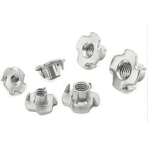Écrou en T en acier inoxydable <span class=keywords><strong>M5</strong></span>, écrou à insertion fileté à quatre griffes, écrous en T métriques M6 à griffes pour applications de meubles et minières - Product Image 5