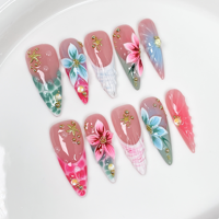 TSZS Faux Ongles à Presser Faits Main Longs Stiletto French avec Breloques 3D Papillon Fleur Métalliques Réutilisables Vente en Gros