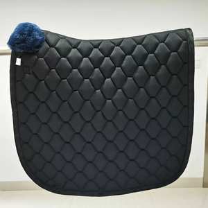 2025 Maßgeschneiderte Satteldecke Weiß – Die Beste Rutschfeste Reitsattelunterlage Springen Großhandel Pferdesatteldecken - Product Image 6