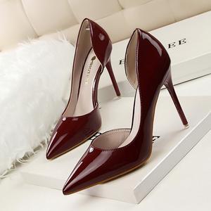Haute qualité mode Stiletto cuir verni bouche peu profonde pointu creux Sexy mince <span class=keywords><strong>talon</strong></span> haut unique sans lacet été printemps PU - Product Image 3