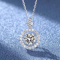 Simpele Fijne Sieraden Ronde Slijpvorm 1 Ct Moissanite Dansende Hanger S925 Sterling Zilver VVS GRA Dames Kettingen voor Valentijnscadeau