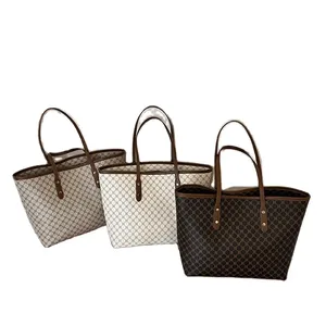 Nouveauté 2024 : Sac à main de luxe imprimé pour femme, sac fourre-tout grande capacité en PU avec pochette - Product Image 4
