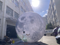 Thème de l'espace Boule de lune gonflable LED Planète Lune Ballon