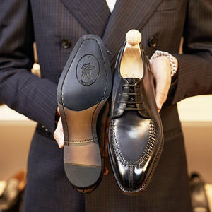 Nouvelles Chaussures de Ville Luxe en Cuir à Lacets, Derbies Basses en Cuir Fait Main Italien pour Hommes - Product Image 4