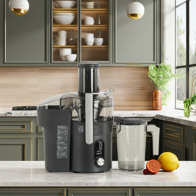 High-Speed Commercial Centrifugal Juicer 1.5L High-Juice Rate Masticating Juicer for Household Use with Multi-Speed Adjustment