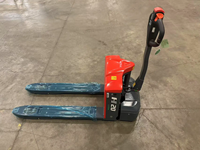Chariot élévateur électrique neuf de marque chinoise, capacité de 1,5 tonne, chariot à palettes, empilhadeira, gabelstapler