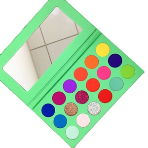 Bán buôn tùy chỉnh 18 màu sắc <span class=keywords><strong>Eyeshadow</strong></span> <span class=keywords><strong>Pallet</strong></span> mịn mượt cao sắc tố màu xanh lá cây <span class=keywords><strong>Eyeshadow</strong></span> với giá thấp - Product Image 3