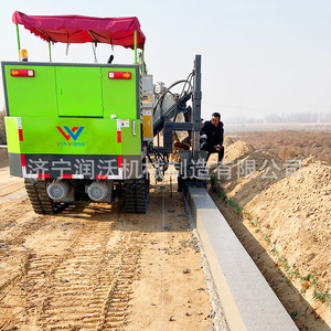 Máquina formadora de bordillos Runwo 380V, equipo hidráulico para moldear zanjas para construcción de carreteras - Product Image 2