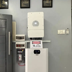 30kw Hoogspanning Deye Hybride Omvormer Deye SUN-<span class=keywords><strong>30K</strong></span>-SG01HP3-EU-BM3 Drie Fase Hybride Omvormer Voor Zonne-Energie Systeem - Product Image 2