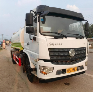 Camion-citerne d'<span class=keywords><strong>occasion</strong></span> Dongfeng Dolicard D9 165HP avec arroseur, camion <span class=keywords><strong>de</strong></span> livraison d'eau, camion-citerne à vendre, stock DFAC - Product Image 2