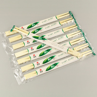 Tek kullanımlık bambu çubukları paketleme makinesi