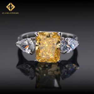 Bague pour femme en argent sterling 925 avec diamant VVS jaune doré de grande taille 8*10 mm de haute qualité - Product Image 1