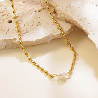 Ensemble de bijoux pour femmes DS Design en acier inoxydable plaqué or 18 carats avec perles, collier, bracelet et bague, résistant à l'eau - pour mariage et fête
