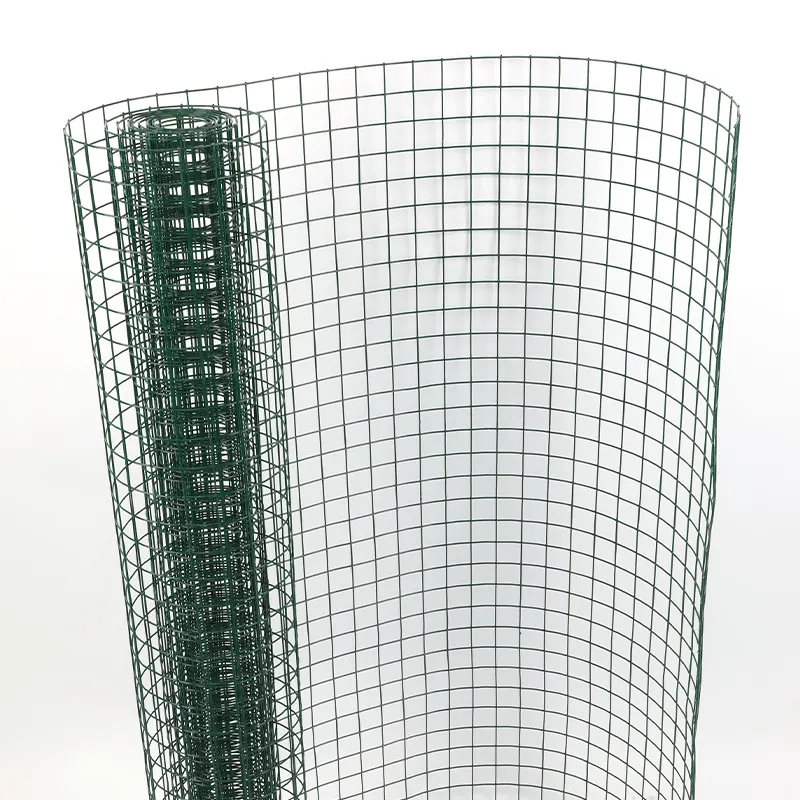 Dayanıklı PVC plastik kaplı kaynaklı hasır ev metal örgü açık çit evcil hayvan kafesi