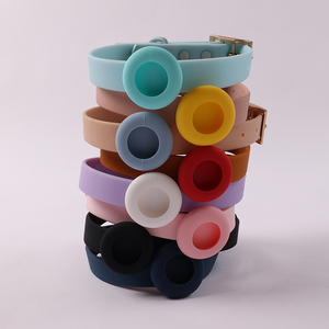 Collar de perro con soporte de etiqueta de aire colorido personalizado, caja de etiqueta de aire de goma de PVC de seguridad para exteriores, Collar de perro - Product Image 1