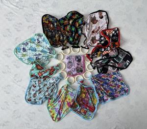 กล่องสุ่มผ้าเช็ดน้ำลายใยไผ่ลายการ์ตูน พร้อมลวดลายตัวการ์ตูนน่ารัก - Product Image 2