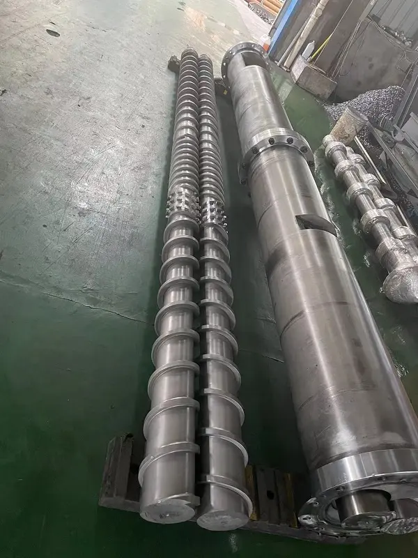 New Large opposite parallel twin film recycling granulating screw barrel
