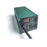 Chargeur au lithium 48V 48V8A 60V10A72V8A Adaptateur de bureau CE SAA Chargeur de batterie Li-ion pour batterie au lithium