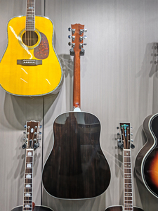 กีตาร์โปร่ง Alston J45 รุ่น All Solid Mahogany Neck Rosewood Fretboard High Gloss ขนาด 41 นิ้ว ทรง Shoulder Dreadnought หน้าไม้ Spruce แท้ - Product Image 2