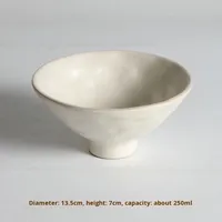Assiette de style japonais en céramique fabriquée à la main Vaisselle de fête non toxique Bol de riz au design de poisson rustique vintage