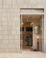 Mosaïque rainurée en marbre travertin beige PAIA STONE, forme arquée, pour murs intérieurs/extérieurs d'hôtels et piscines, design artistique, finition polie