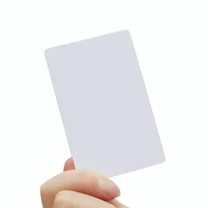 Cr80 Plastic Witte Blanco Pvc-Kaart Voor Het Afdrukken Van Kaartprinter