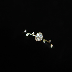 Anello di Fidanzamento da Donna F1649 con Zirconia Cubica Ovale, Incastonatura a Castone, Pietra Creata in Laboratorio, Gioiello alla Moda - Product Image 6