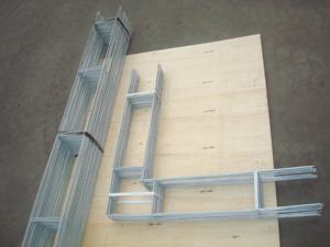 Les coins fabriqués en fil <span class=keywords><strong>de</strong></span> maçonnerie sont utilisés avec l'échelle en fil <span class=keywords><strong>de</strong></span> maçonnerie autour <span class=keywords><strong>de</strong></span> 90 degrés. - Product Image 4