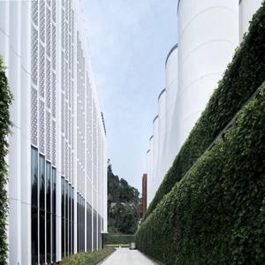 Prix d'usine bas, mur-rideau en aluminium creux moderne personnalisé, grille en aluminium sculpté, écran de séparation pour villa/hôtel - Product Image 1