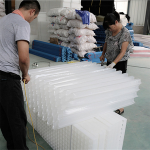 Embalaje de Tubos Inclinados de PVC PP con Estructura de Panal Hexagonal para Medios de Tratamiento de Aguas Residuales - Product Image 5