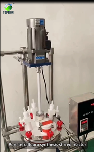 Le fournisseur de confiance propose un moteur de réacteurs d'agitation cylindrique à double couche en PTFE à haute productivité et économie d'énergie pour chauffer le bain-marie - Product Image 2