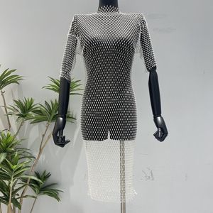 Plage vacances évider strass Internet célébrité cinquième robe résille vêtements pour femmes creux Sexy transparent robe de plage - Product Image 4