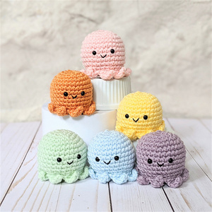 <span class=keywords><strong>Pulpo</strong></span> de <span class=keywords><strong>Ganchillo</strong></span> al por Mayor, Mini Juguete Hecho a Mano, Amigurumi, <span class=keywords><strong>Pulpo</strong></span> Bebé - Product Image 1