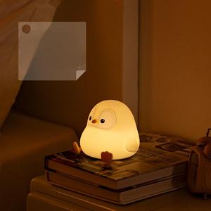 Luz suave de silicona con forma personalizada, luz LED nocturna, círculo oscuro, diseño de búho, lámpara de noche para niños, alimentada por batería para dormitorio - Product Image 4