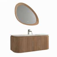 Meuble de salle de bain mural moderne en bois avec vasque en céramique, miroir intelligent, égouttoir en cuivre, résistant à l'eau, et éclairage LED
