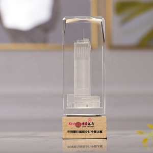 Cubo de cristal láser para decoración de escritorio, regalo de negocios, cristal 3D, hecho a medida, a la medida, a la venta, al por mayor - Product Image 3