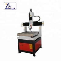 Mini machine de bureau de routeur en bois CNC 4040 avec tuyau d'air et d'eau prix compétitif