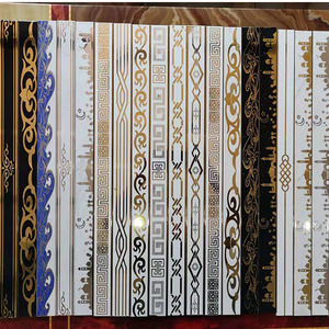 Carreaux de céramique argentés dorés à motif de bordure 40x600 mm, bordures de carreaux muraux pour salon, bordures de toit décoratives modernes <span class=keywords><strong>en</strong></span> métal - Product Image 6