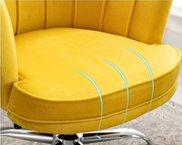 Nouveau Fauteuil de Manucure Rose en Tissu Velours avec Pieds Pivotants Chromés pour Client de Salon de Manucure - Vente Flash
