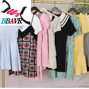 เสื้อผ้ามือสองผู้หญิง ชุดเดรสผู้หญิงมือสอง เสื้อผ้าผู้หญิงแบบเบล เดรสลำลอง เสื้อผ้าสต็อก - Product Image 2