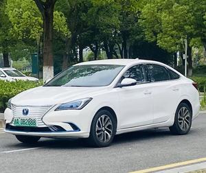 Autos Usados Changan Eado <span class=keywords><strong>EV460</strong></span> de Segunda Mano, 2019, 405 km, Sedán Eléctrico, Vehículos de Nueva Energía para Exportación - Product Image 2
