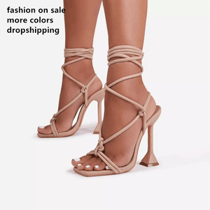 Sandali Primaverili alla <span class=keywords><strong>Moda</strong></span> per Donna Taglie Forti, Economici, con Cinturini, Punta Quadrata, Allacciatura, Tacco Alto - Product Image 3