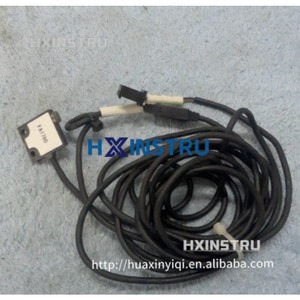 TAKEX / โฟโตอิเล็กทริคเซนเซอร์ UM-R5TV / 2 ชิ้นต่อล็อต มือสอง - Product Image 2