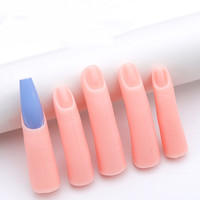 Doigt d'entraînement en silicone pour la manucure, articulé et pliable, pour la formation et la présentation d'outils de nail art – Vente en gros