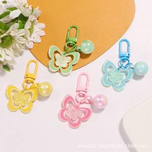 พวงกุญแจรถยนต์รูปผีเสื้อแบบกลวงสีลูกกวาดตะขอประตูสีสันสดใสอุปกรณ์เสริมเคสหูฟังจี้กระเป๋า - Product Image 3