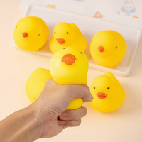 Jouet Squishy Canard Jaune en Gros, Jouet Anti-Stress Sensoriel Mignon Poussin Canard à Presser, Cadeau de Fête pour Enfants